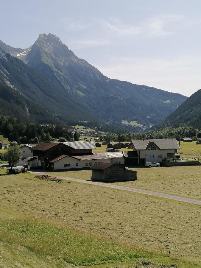 Apart Stella Alpina Pettneu am Arlberg Exterior foto